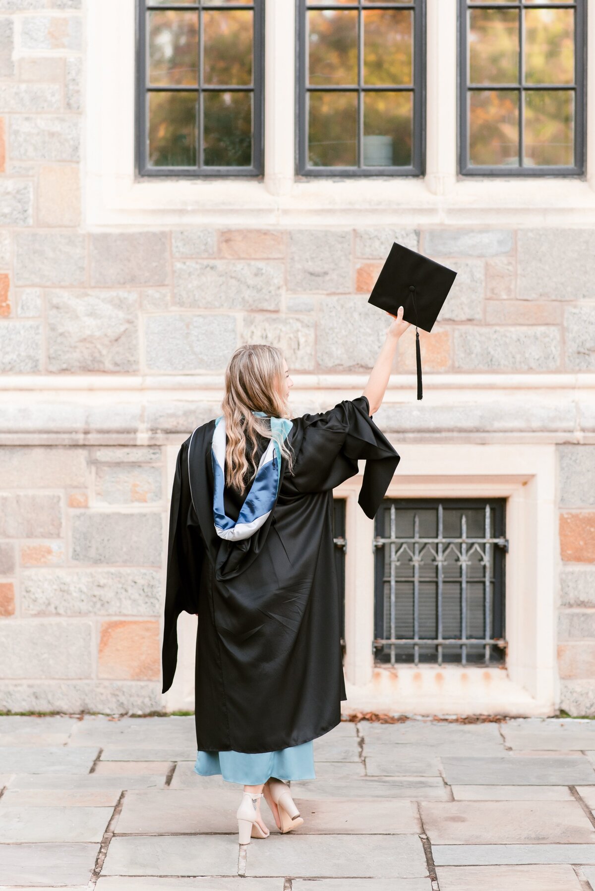 grad at georgetown holing cap