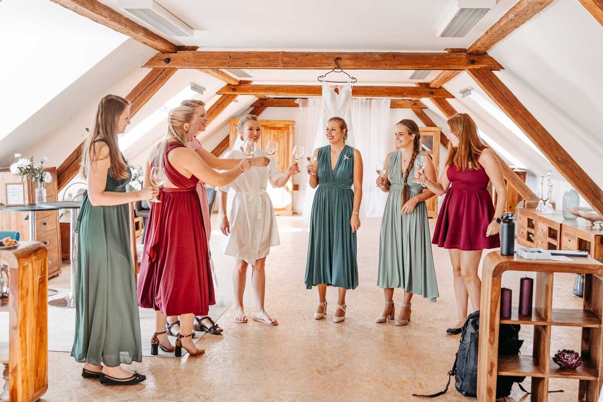 Svatebni_fotografka_Nova_Ves_pod_Plesi_Statek_u_Kaplicky_Karolina_Ticha50