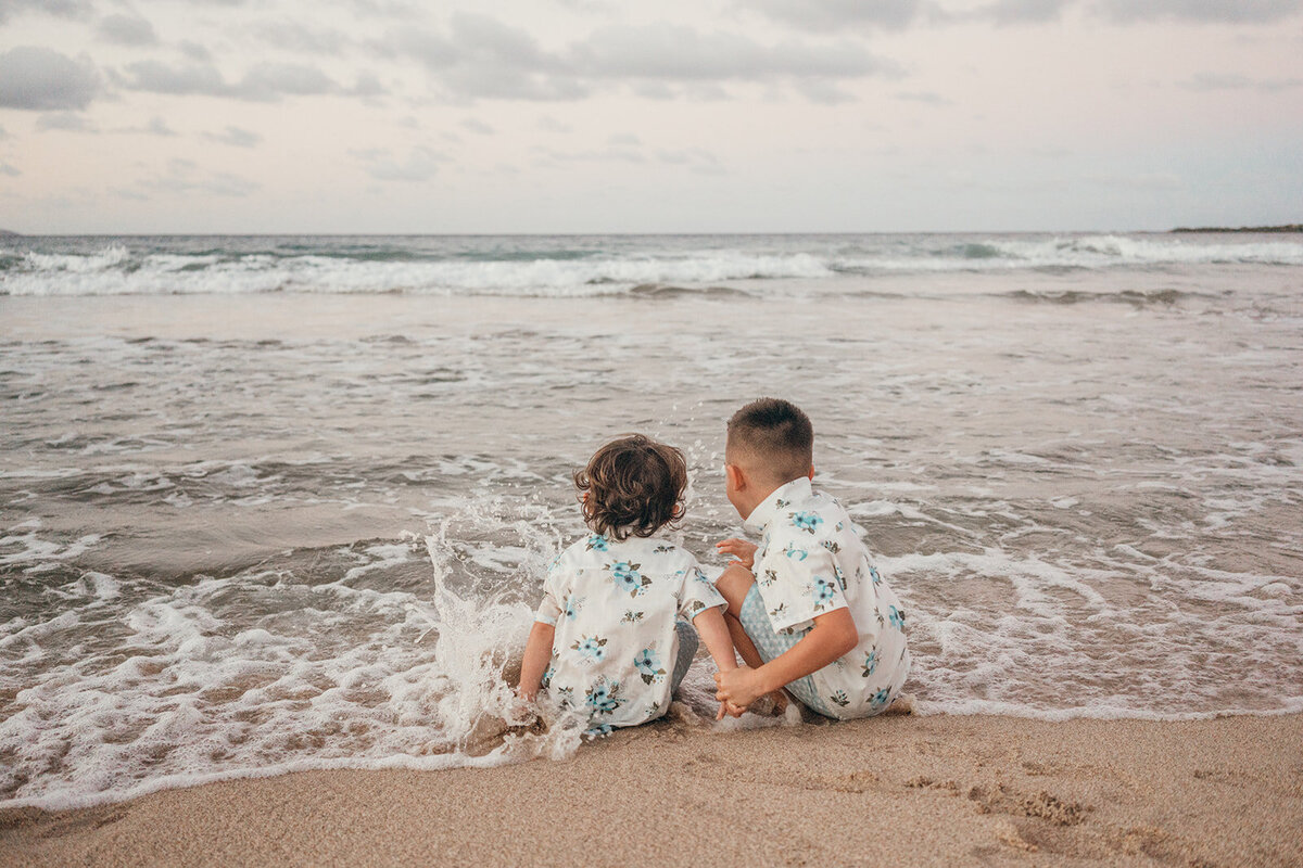 Rachael-Zimmerman-Photography-Denver-Colorado-Maui-Hawaii-LGBTQ-Adventure-Photographer-Family-02