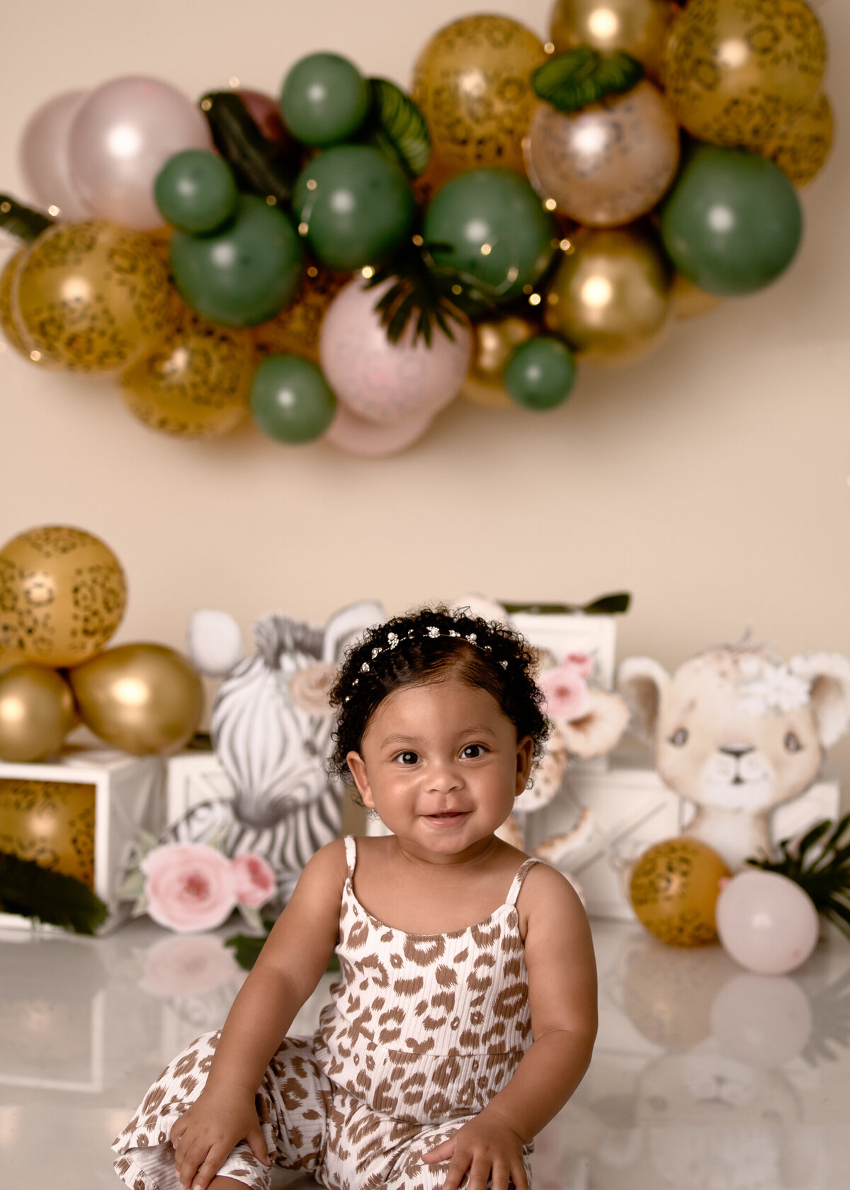 Luna Lehigh Valley Cake Smash Photographer-1