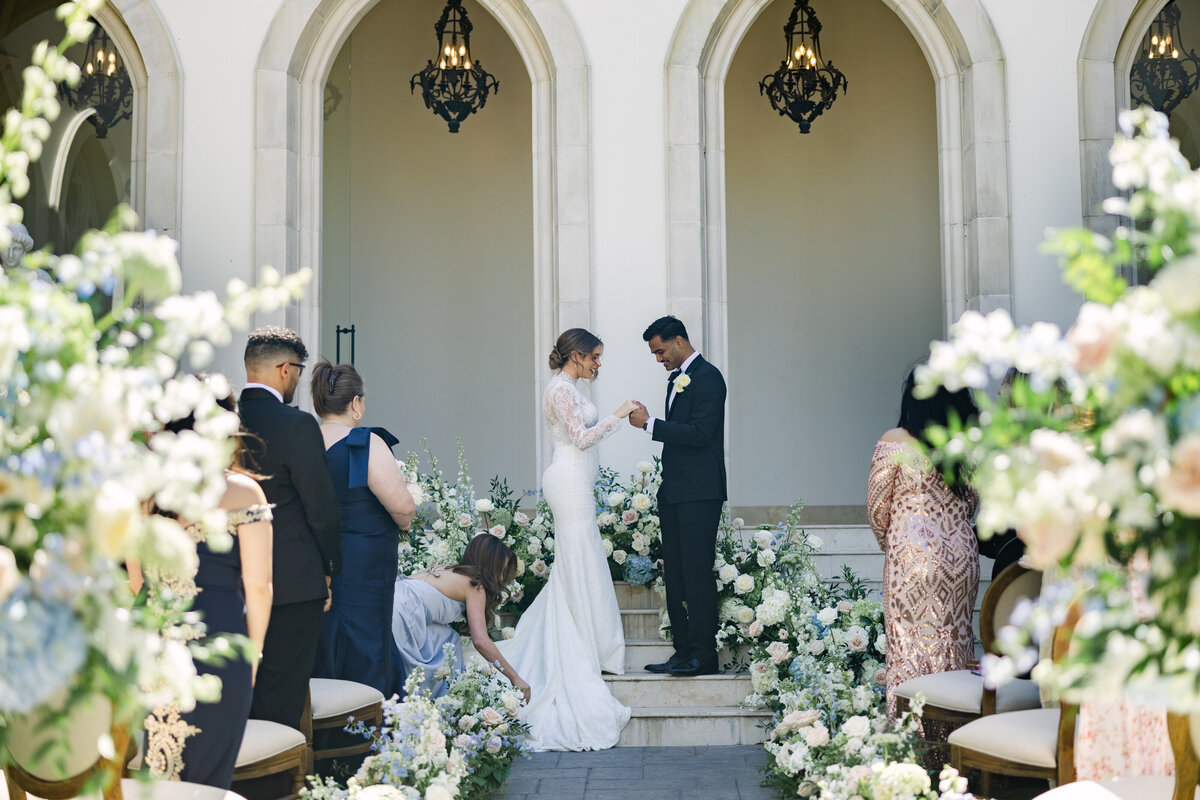 chateau-nouvelle-wedding-ceremony-the-lilee-cottage35