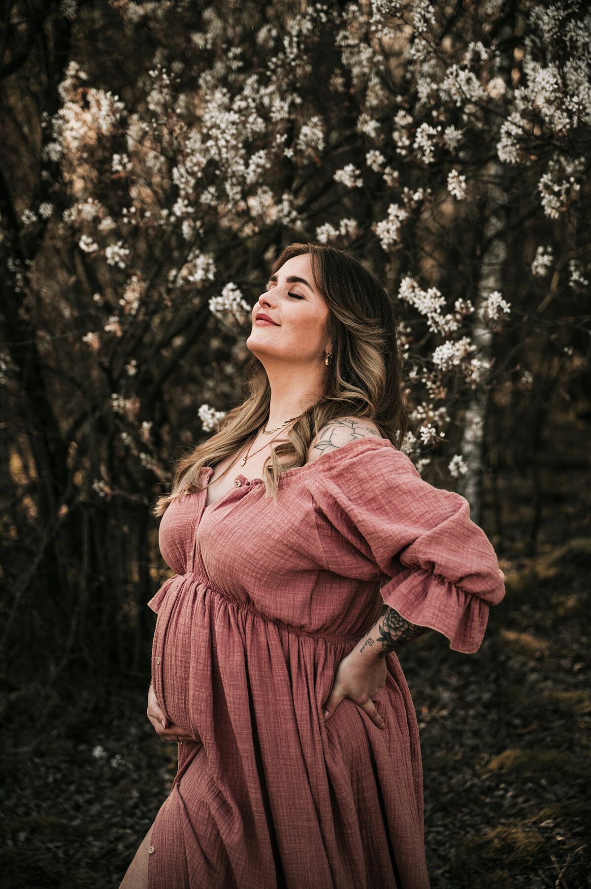 Jiscafotografie_zwangerschapsshoot_zwangerschapsfotograaf_fotograafnijmegen_fotograafgelderland_fotograafbrabant-280