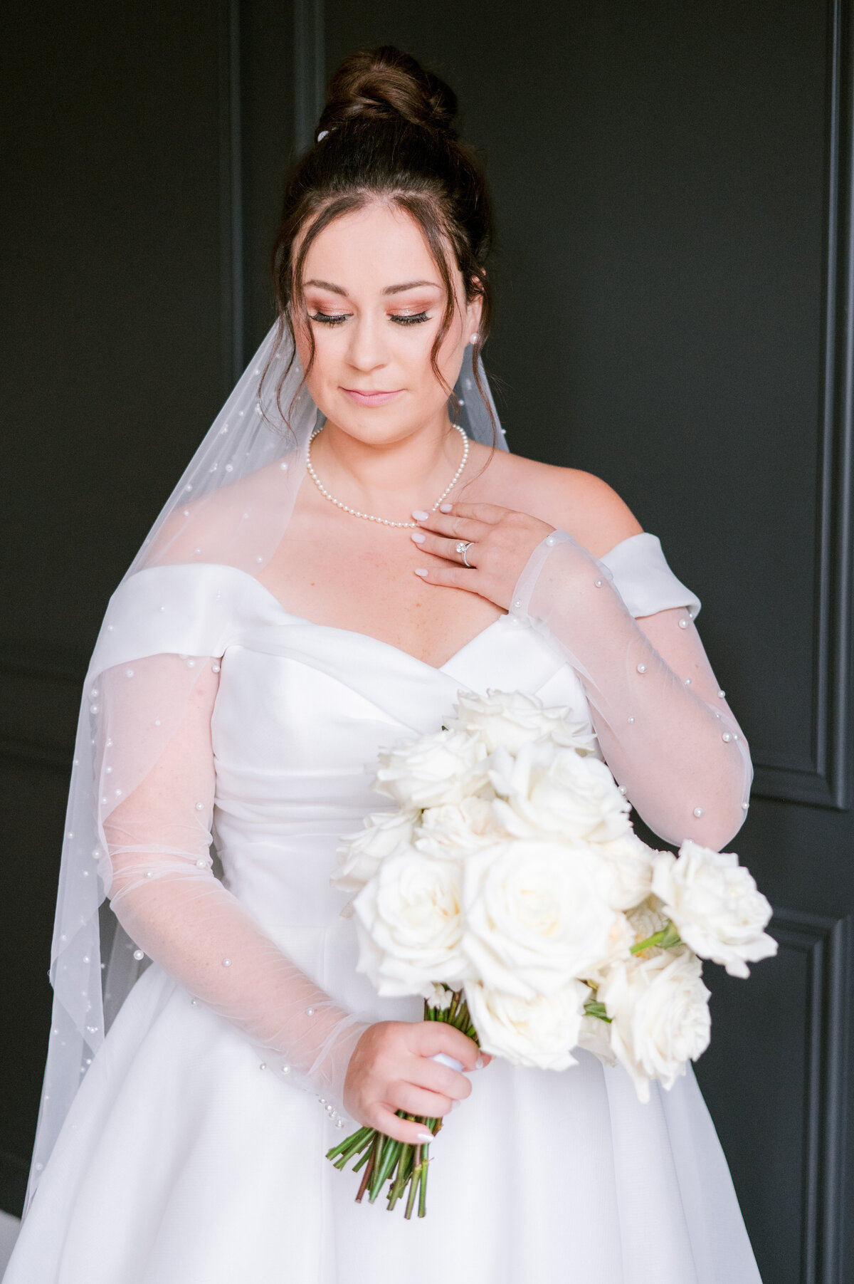 0406 Pascale and Nicolas NAC OBorn Room Wedding Downtown_Ottawa_Photography by Emma