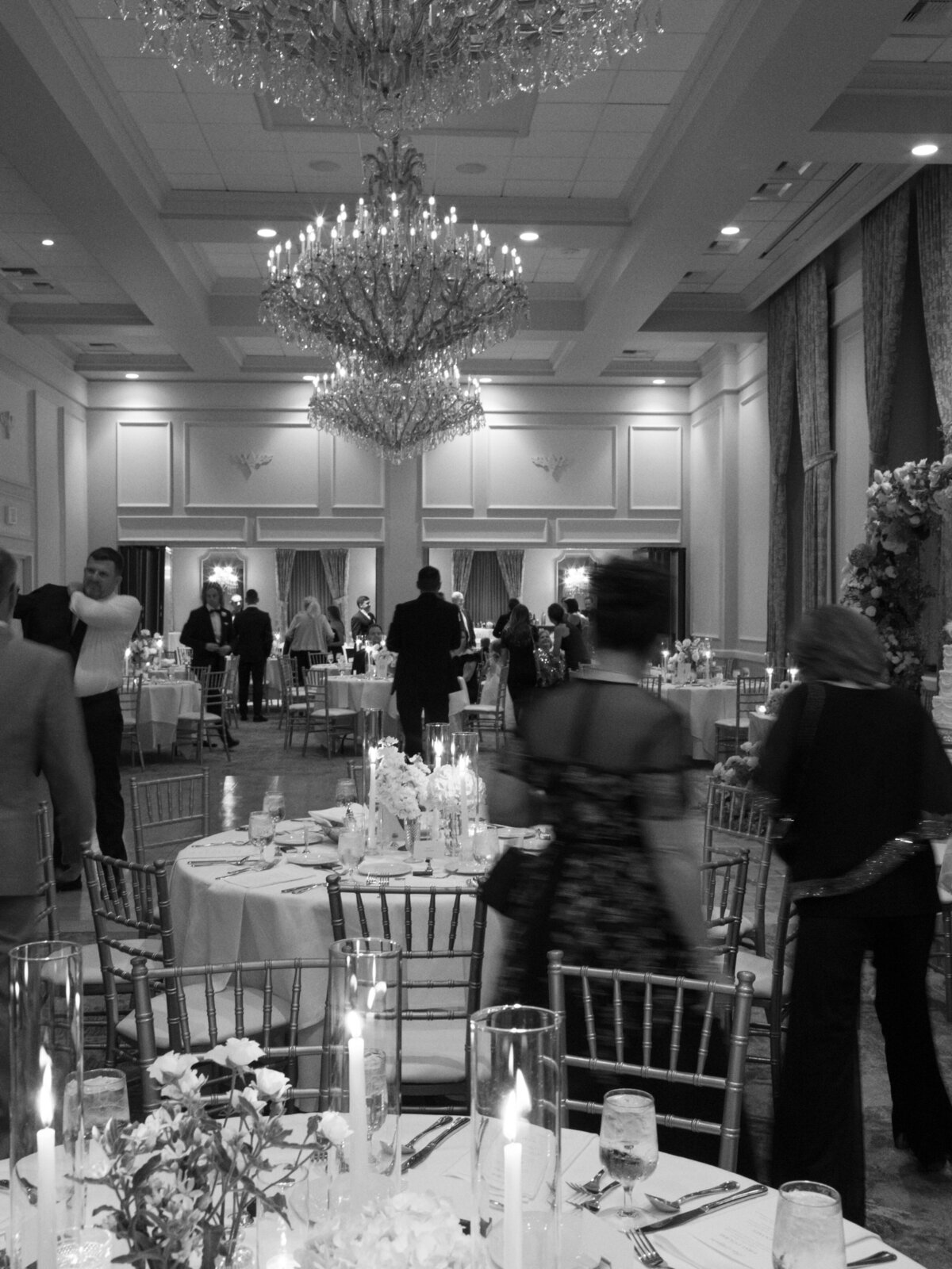 best-seattle-wedding-photographers-the-tenneys-at-washington-athletic-club-50
