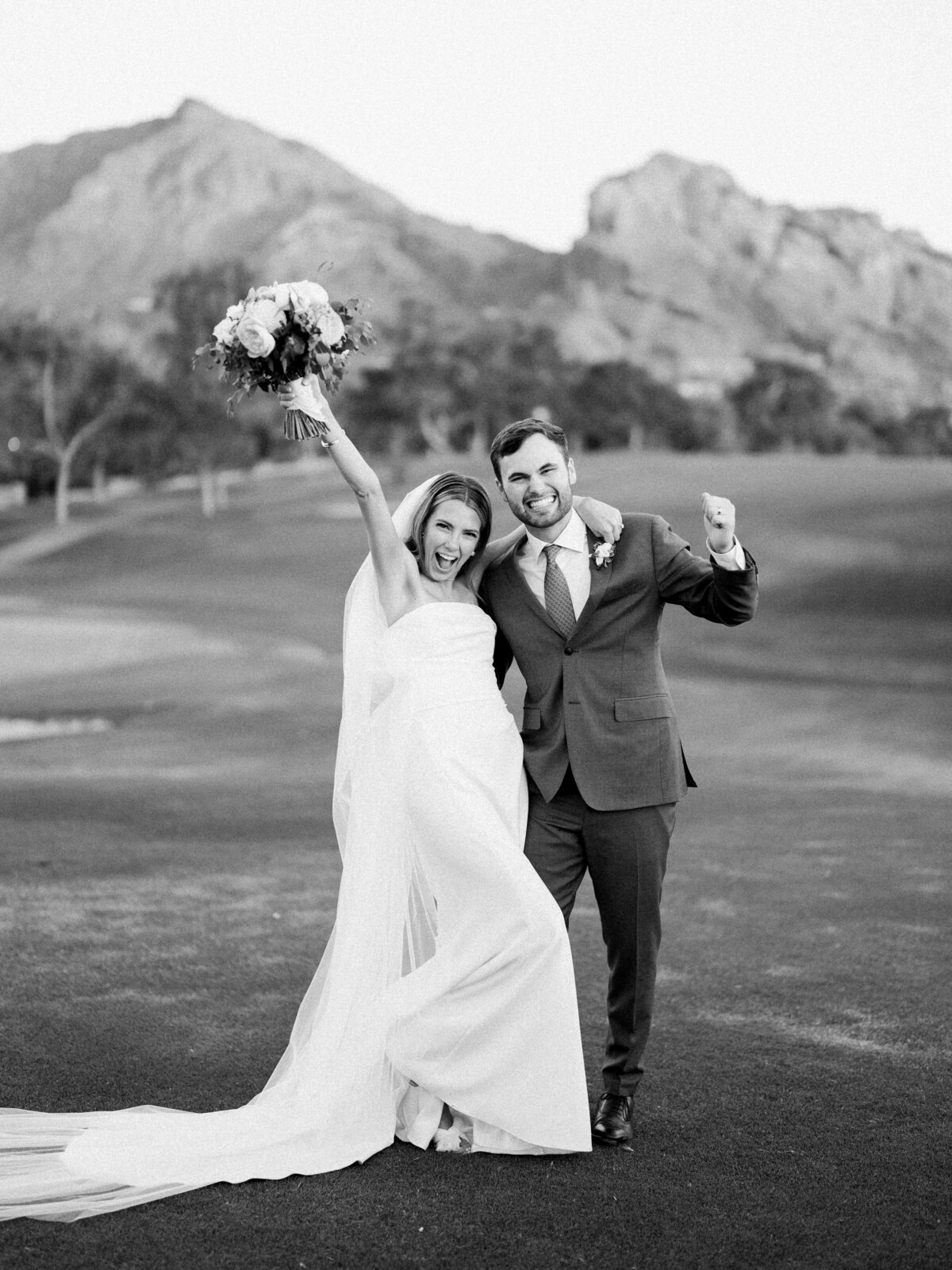 Paradise-Valley-Country-Club-Wedding_KateTommy-022