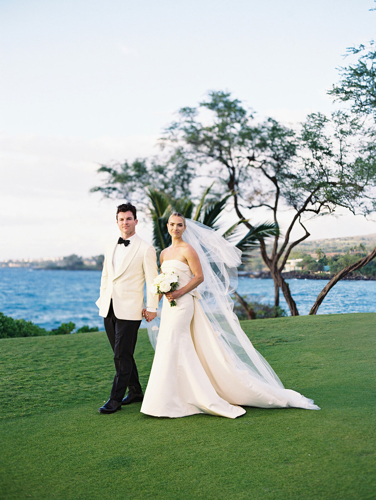 Bre-Jane-Photography-Allie-Alec-Wedding-Maui-Hawaii960