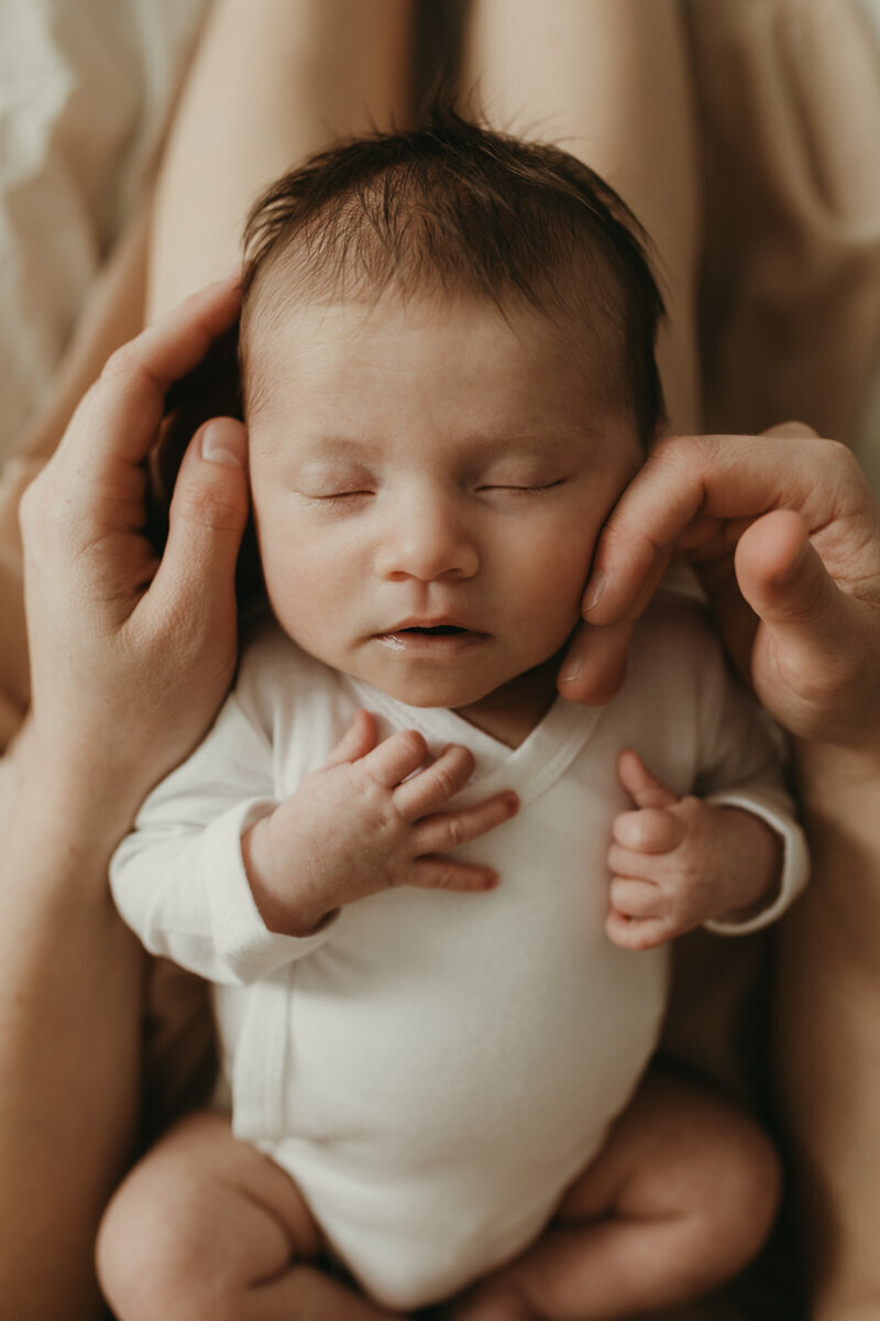 newborn-fotograaf-newborn-fotoshoot-nijmegen-blinkend-beeld-26