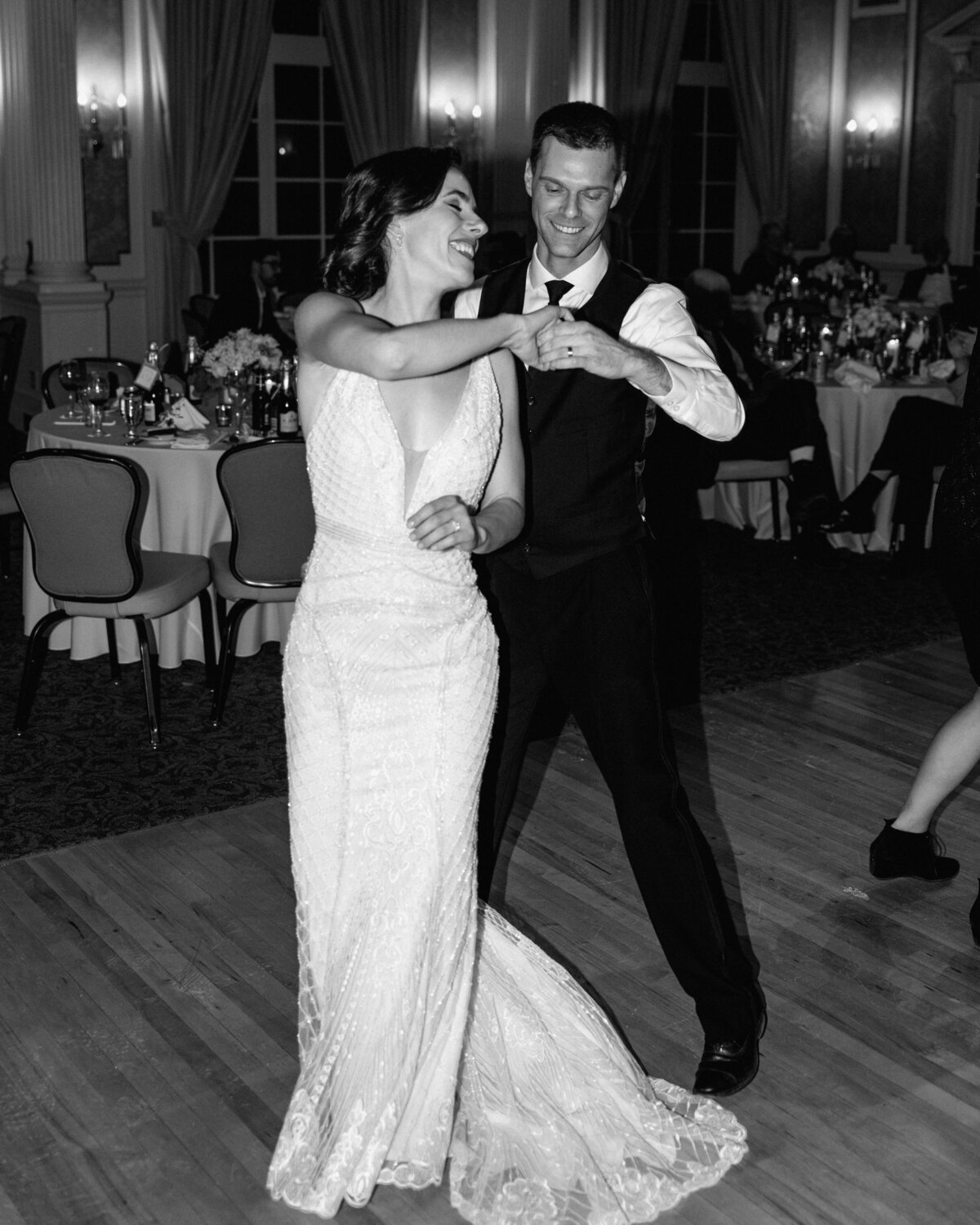 elegant_winter_wedding_spokane_washington_6