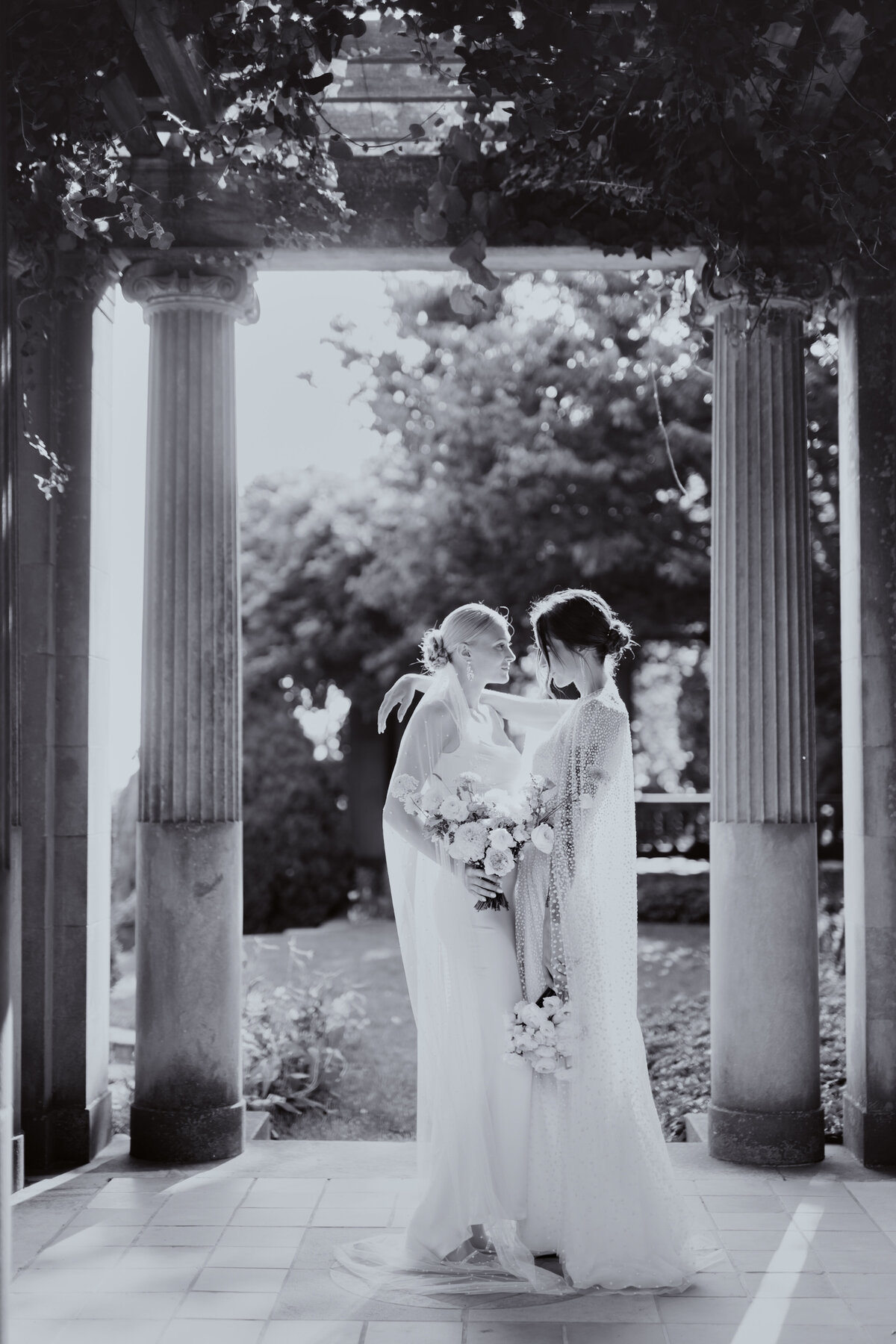 lqbtq-wedding-harkness-ct-black-white-photography-sarah-brehant-events
