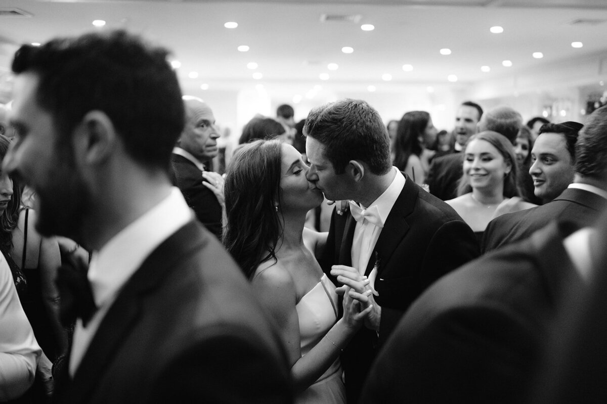 Hudson-House-Jersey-City-NJ-Wedding-Photographer-300
