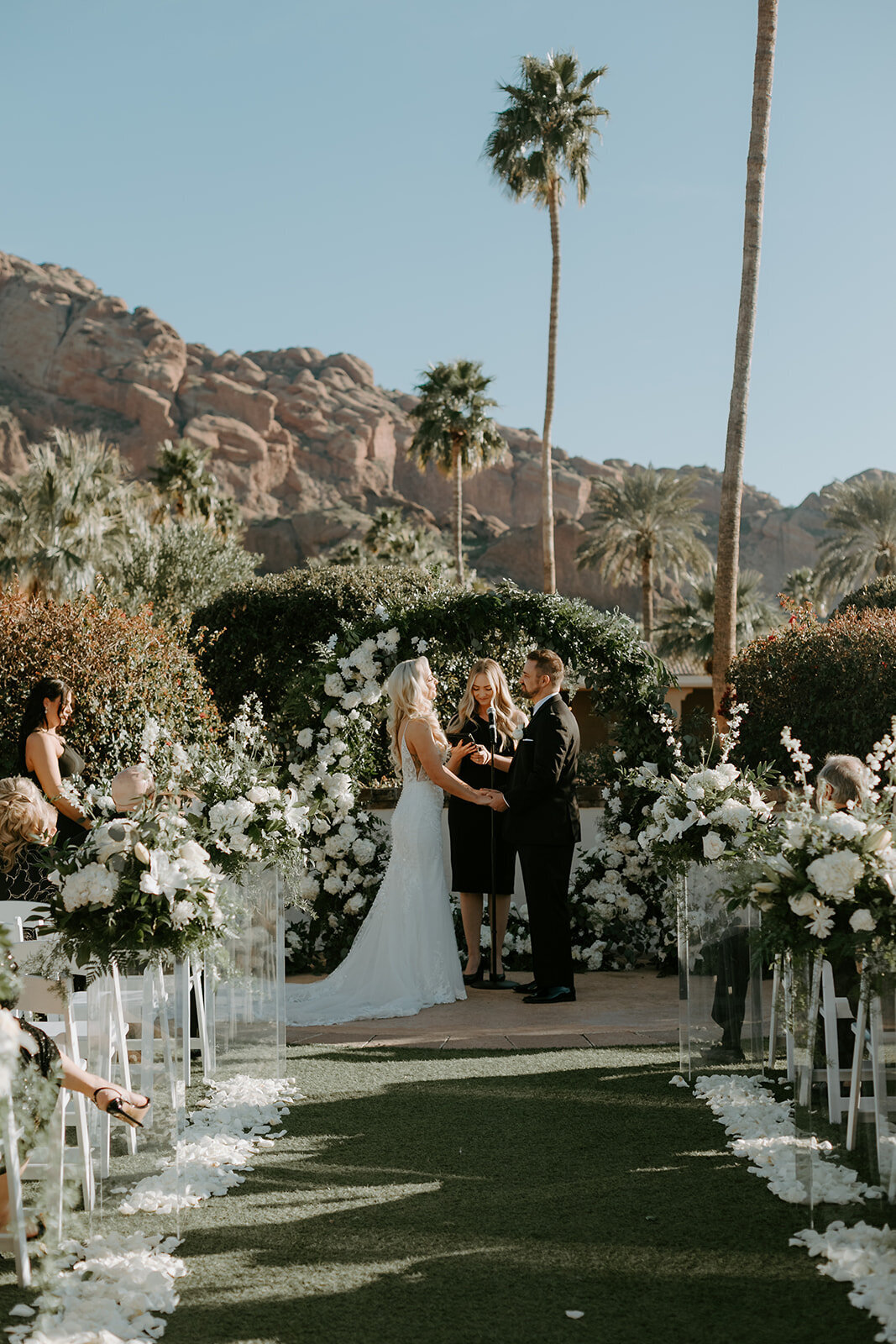Classic Scottsdale, Arizona wedding celebration planned by BTO Events