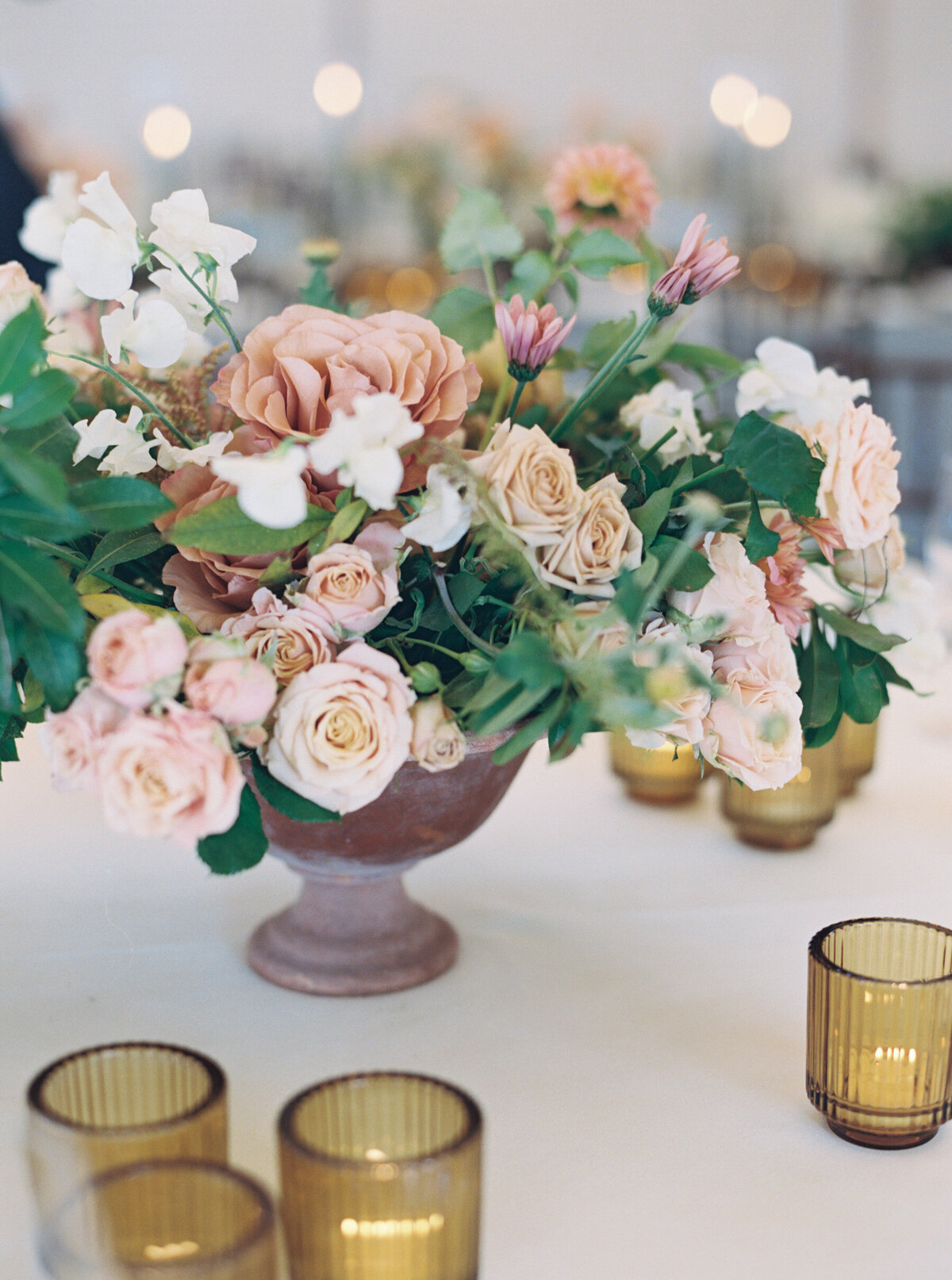 Emily March Photography Wilmington, North Carolina and Destination Wedding Engagement Photographer Heirloom Photography for Memorable Gatherings Light Airy Sentimental Imagery Images Weddings_Castle Hill Inn Wedding - 070