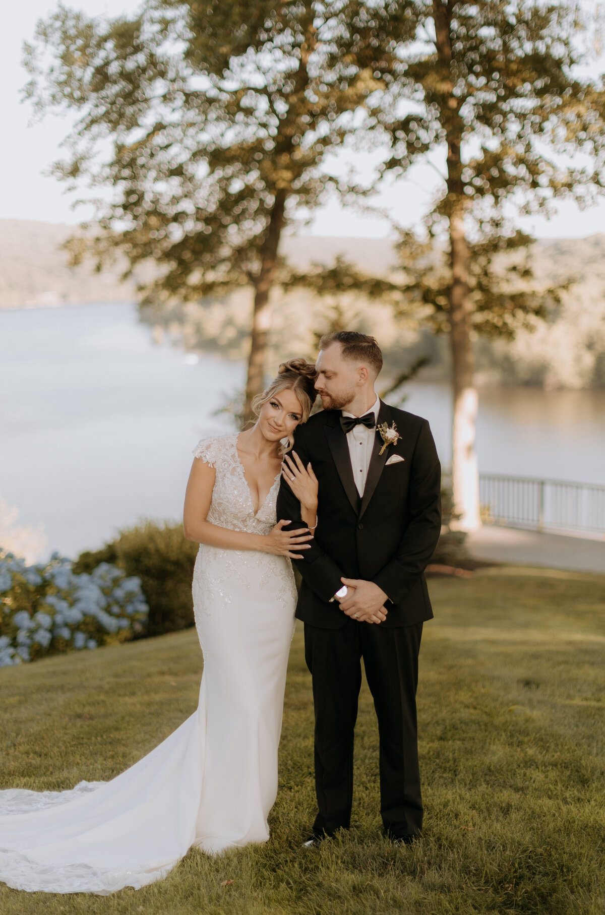 bridal-portraits-of-bride-and-groom-at-saint-clements-castle