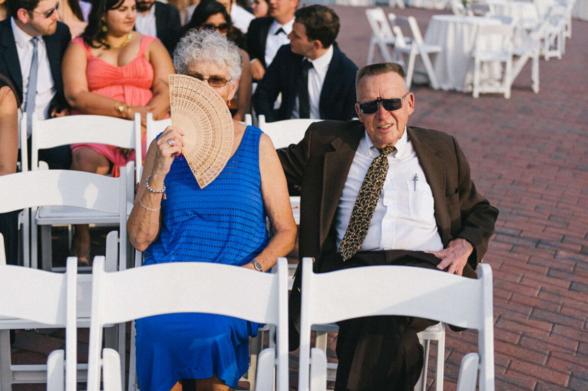 libertywarehouse.brooklyn.wedding.katharris-25