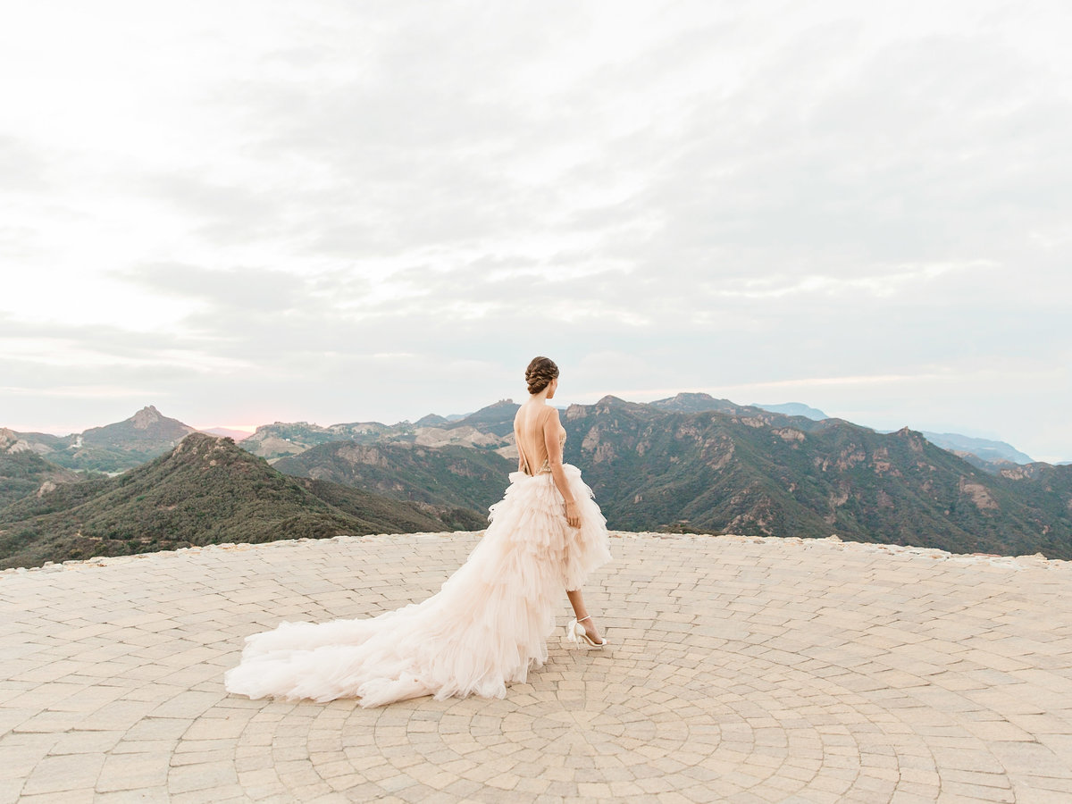 Babsie-Ly-Photography-Fine-Art-Film-Wedding-Photographer-Malibu-Rocky-Oaks-Vineyard-Estate-California-bride-editorial-2018-010