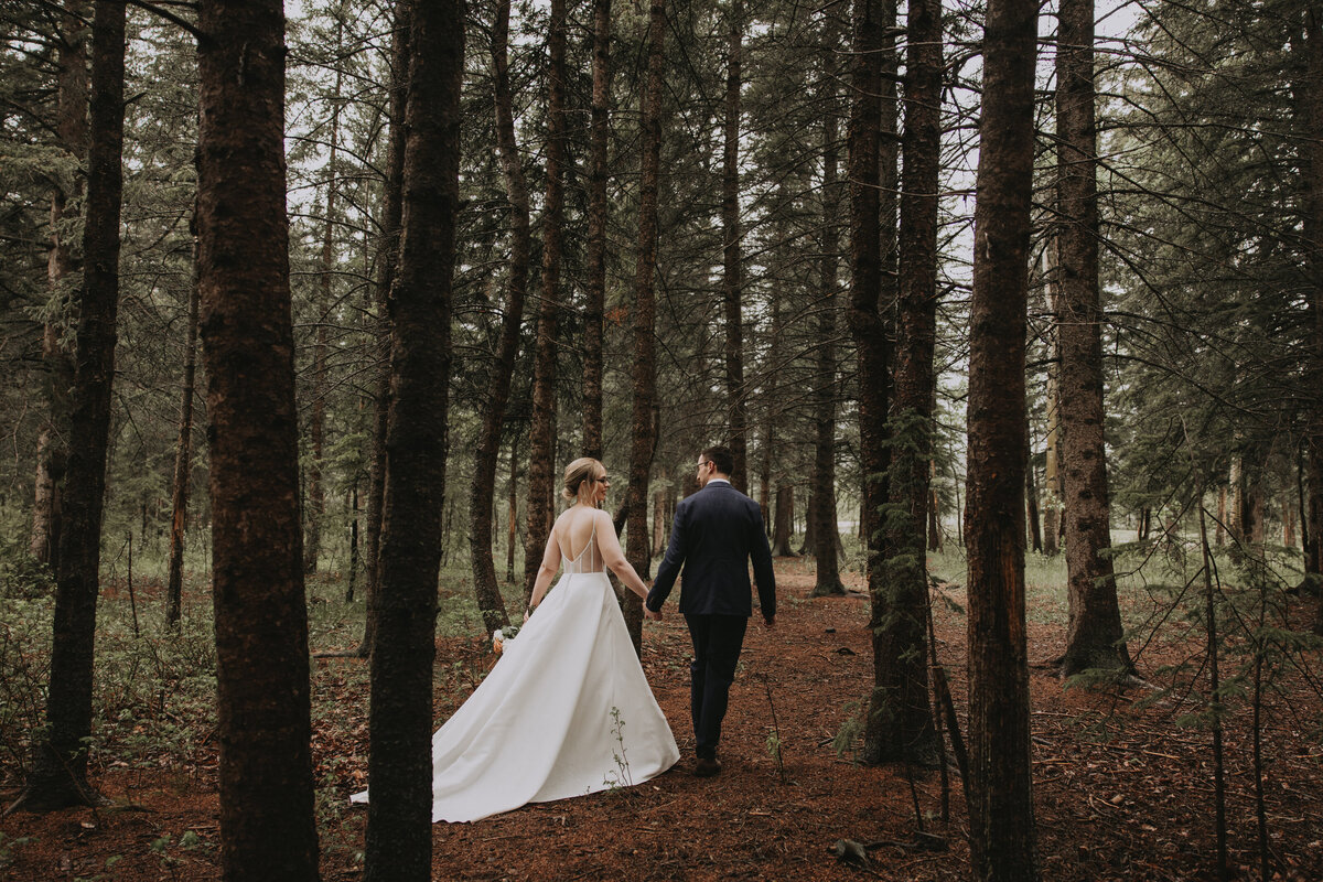 Nicole_Ryan_Canmore_Elopement_Package__Sensory_Restaurant-15