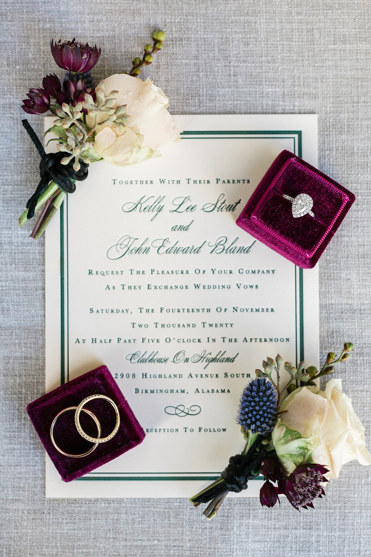 2-Ledgewood-Fine-Stationery-Wedding-Invitations-12