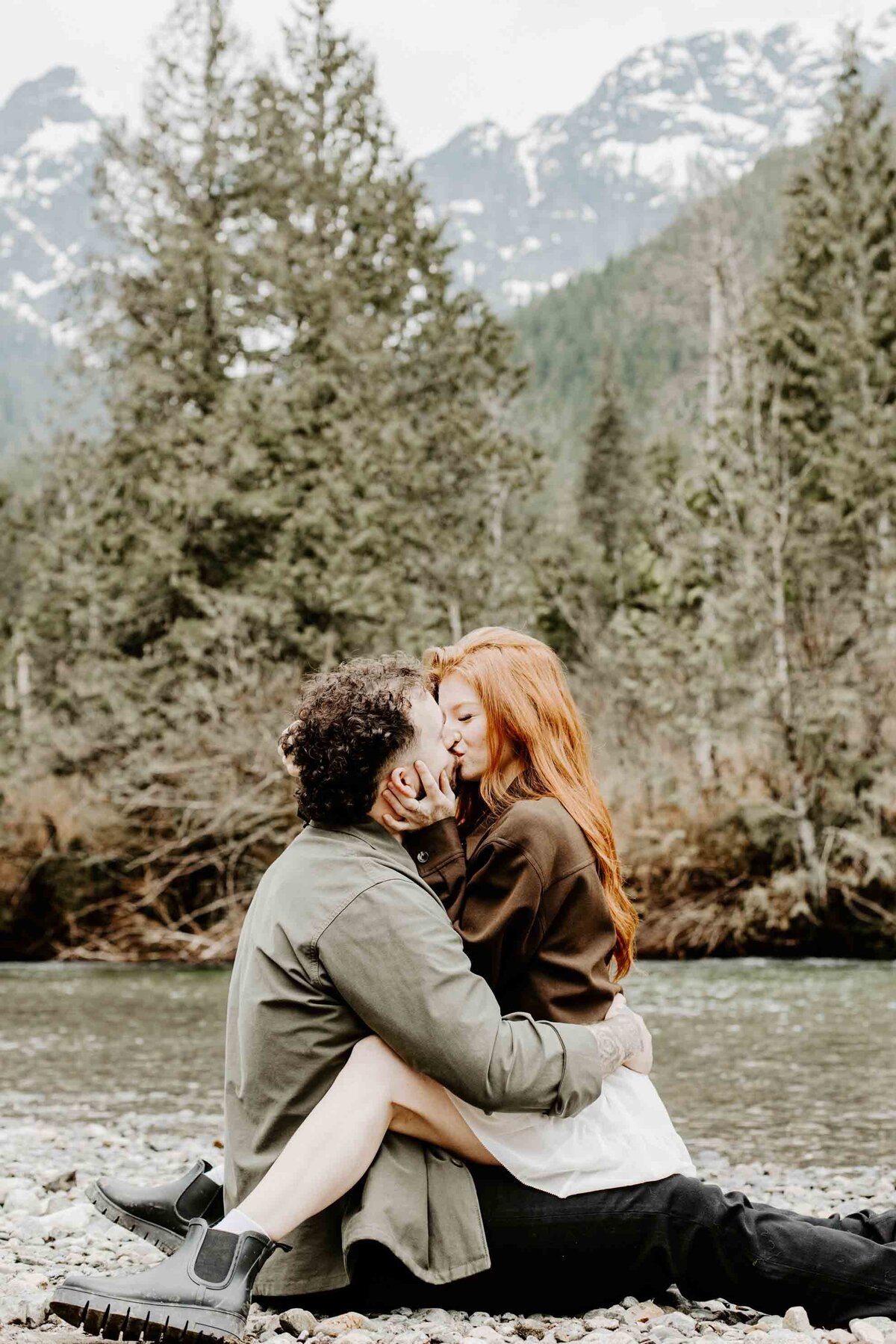 vancouver-couples-engagement-photography-session-marta-marta-photography-20