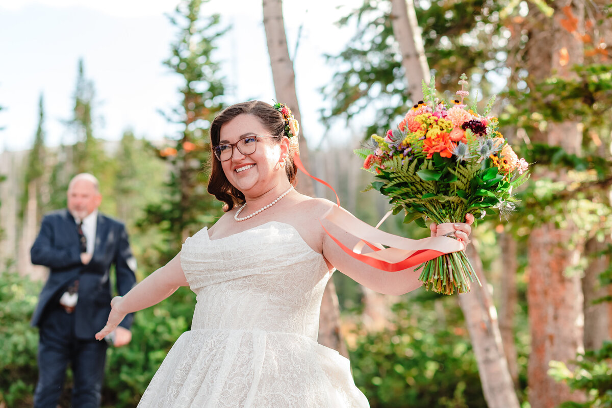 adventurous-elopement-couple-utah-bride