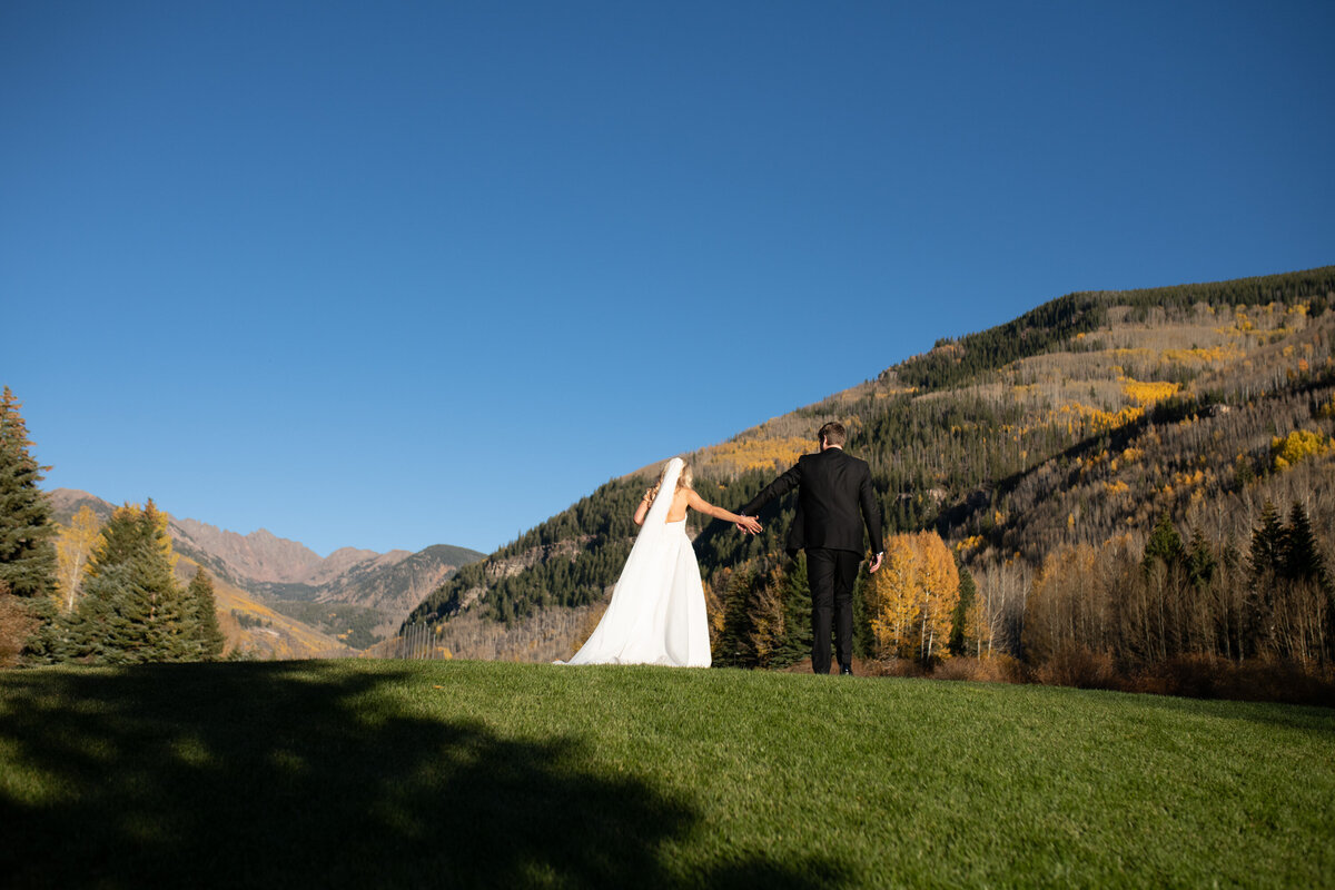 Vail-Mountains-Bride and Groom-006-0354