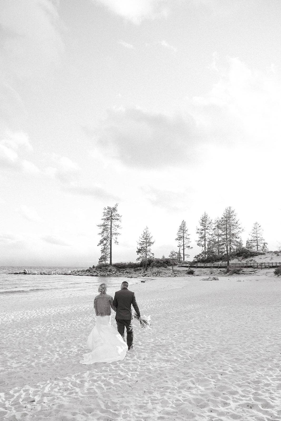 Shootout Society Lake Tahoe Retreat _ Lakeside Evening _ Michelle Allan Photography 91