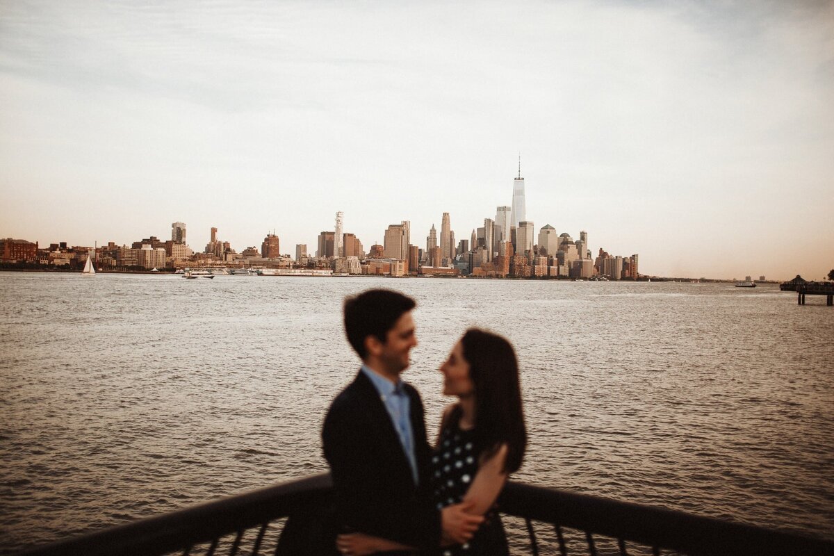 hoboken-new-jersey-engagement-session_8