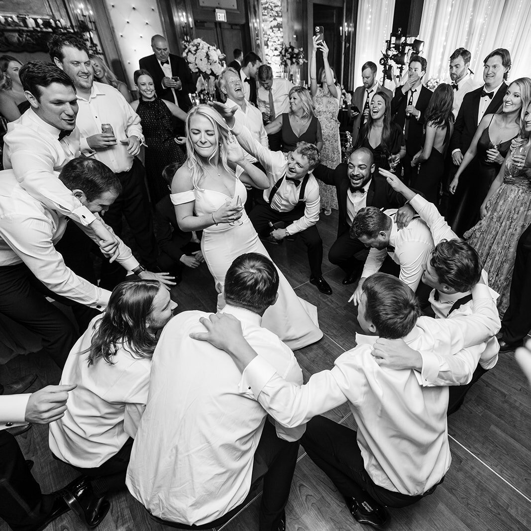 stein-eriksen-lodge-july-summer-park-city-mountain-wedding-pepper-nix-2212-2361bw