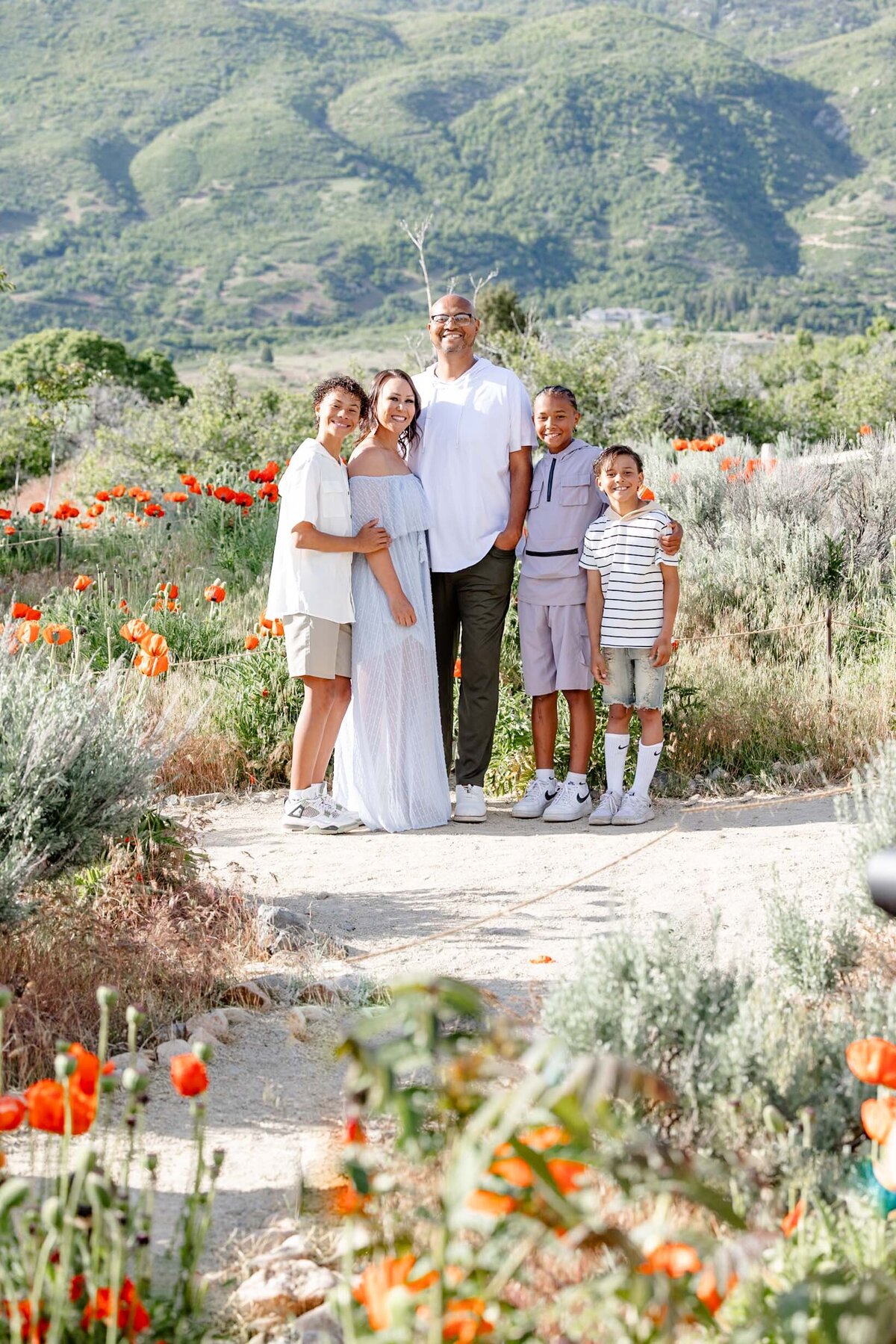 CO-Magnolia-and-Grace-Photography-Co-Family-Session-Utah-County-Eagle-Mountain-Spring-Mini-Poppy-Session-RandiC# (1)