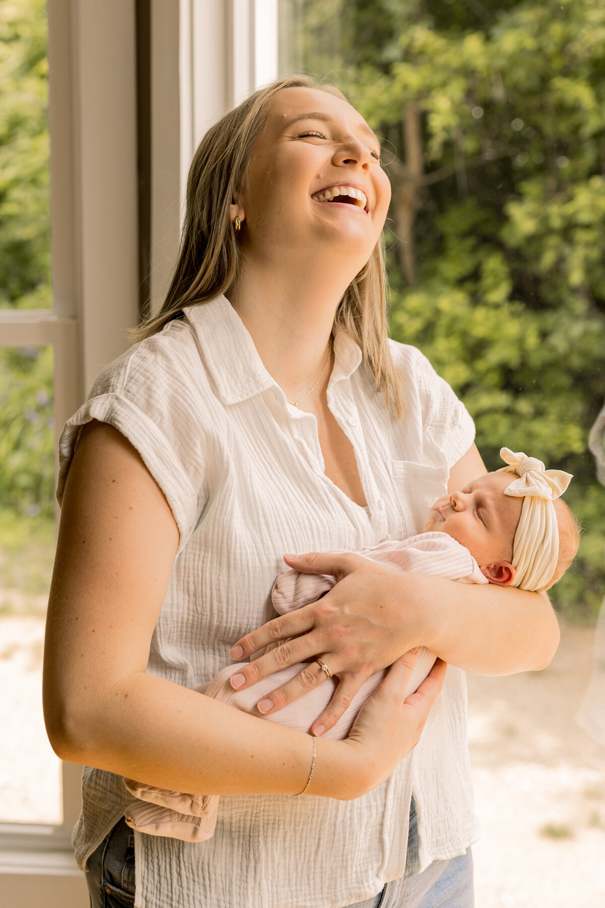 Newborn lifestyle family photo session in Glenwood MN