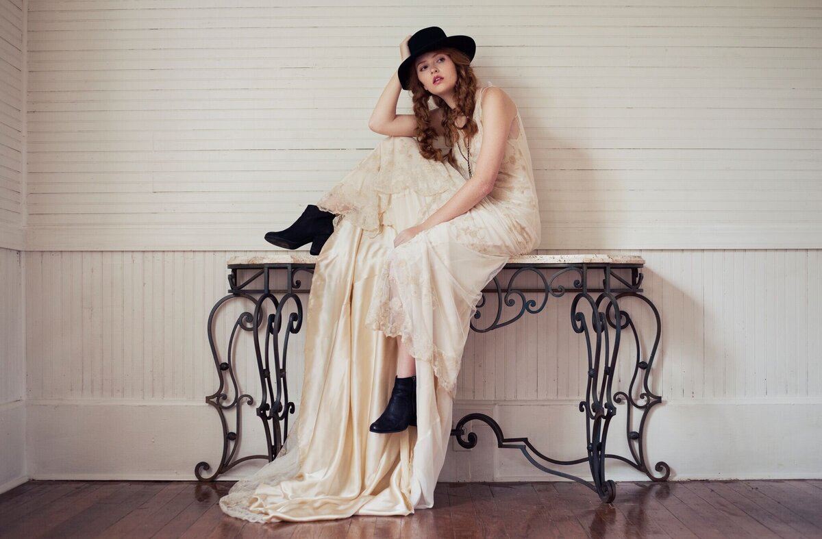 Editorial-fashion-model-hat-bridal-gown