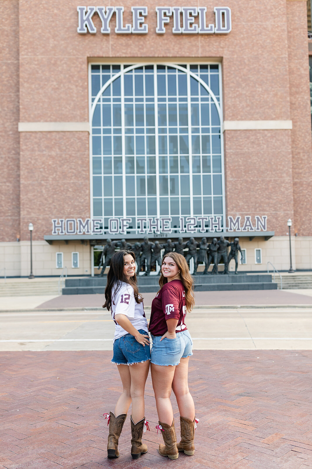 a&m senior friend session kt-169