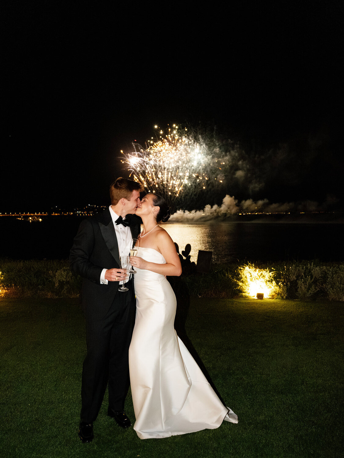 Romantic-Wedding-at-Island-Art-and-Taste–The-Residence-119
