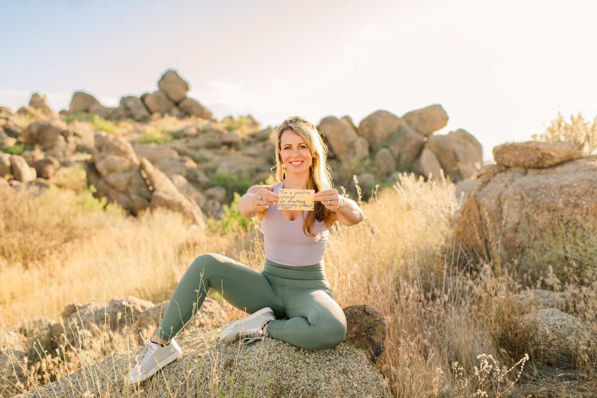 mental health entrepreneur posing for branding photos in the north scottsdale desert