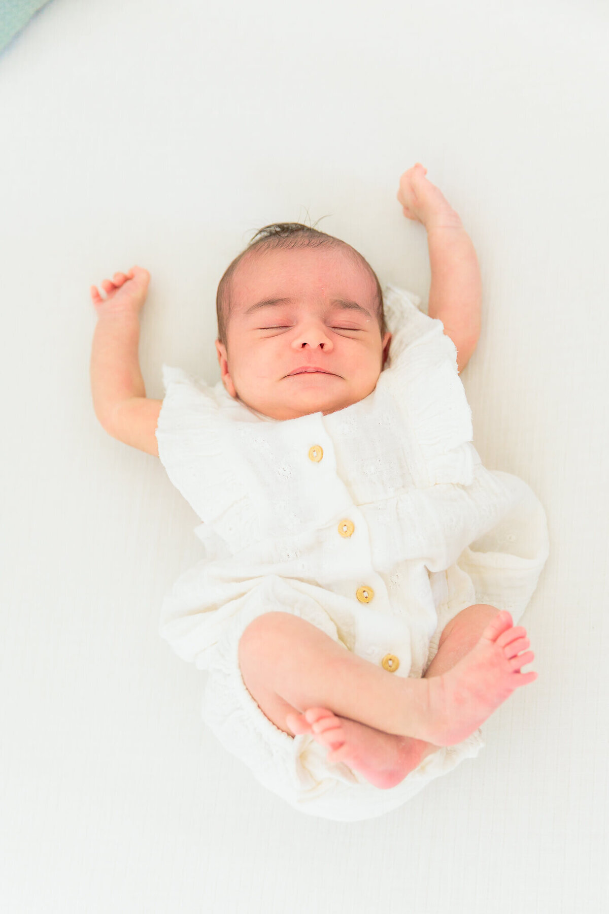 newborn-family-lifestyle-session-110