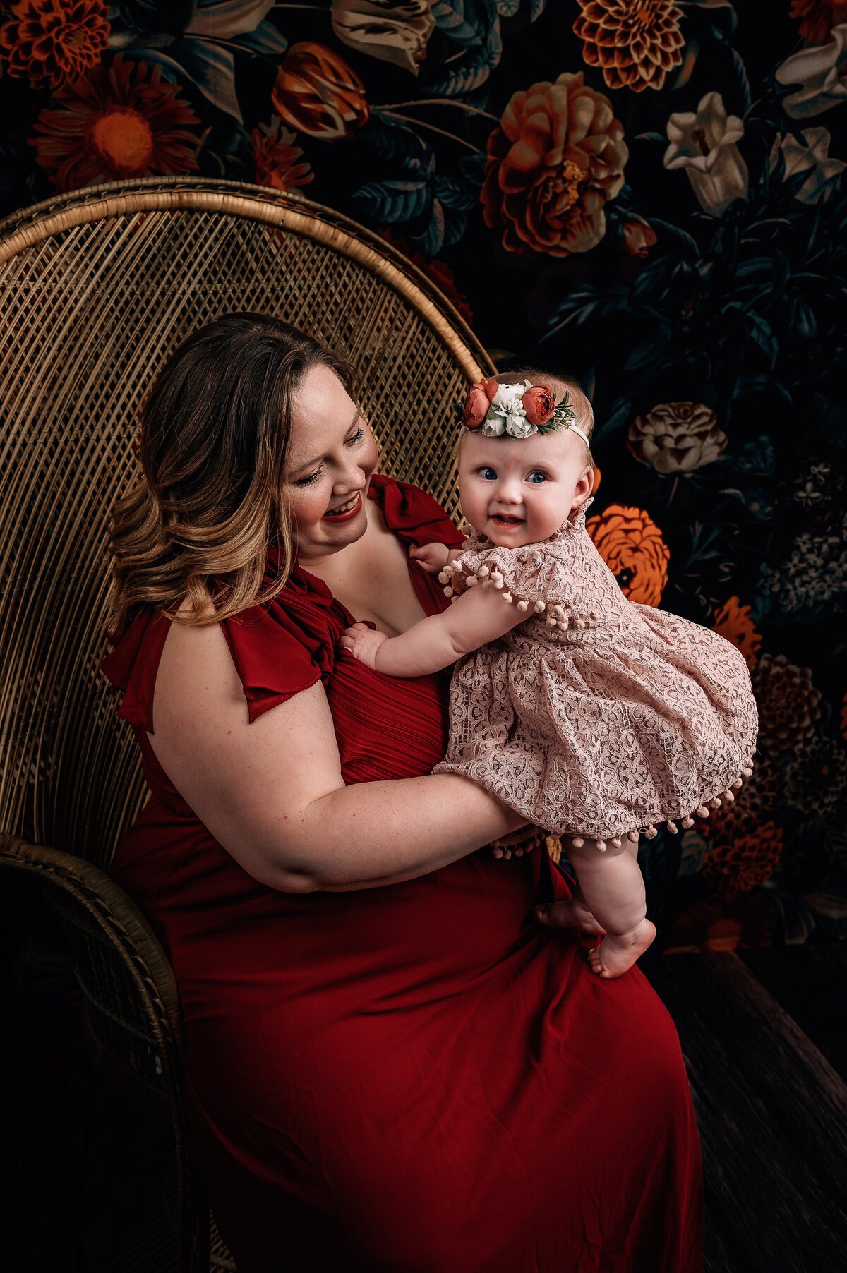Studio mom and baby McKennaPattersonPhotography