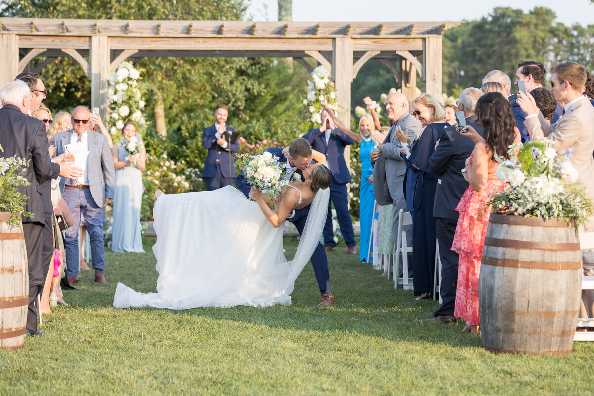 SouthJerseyWeddingPhotographer_RenaultWInery_53