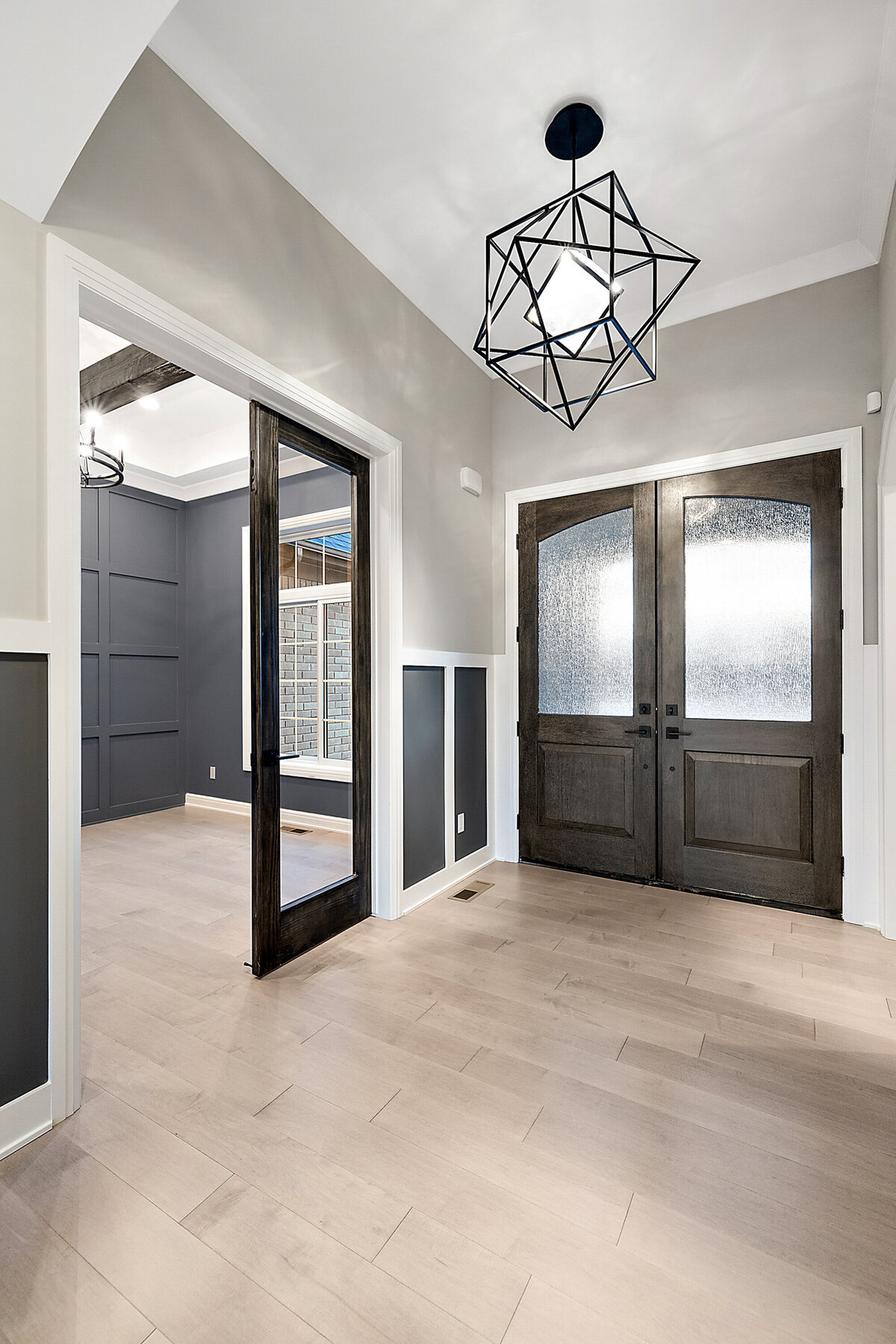 6655 Roseberry Interior-2