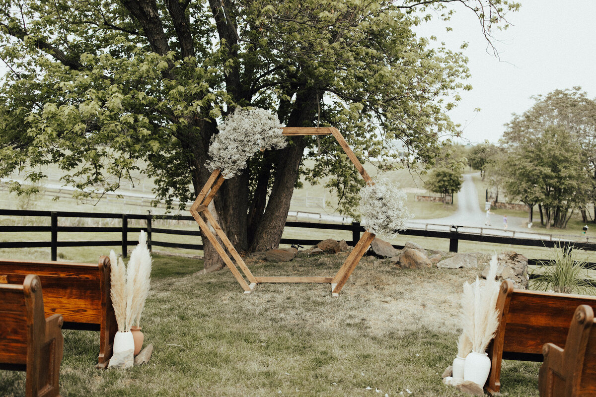 Outdoor-virginia-farm-weddings-tranquility-farm00025