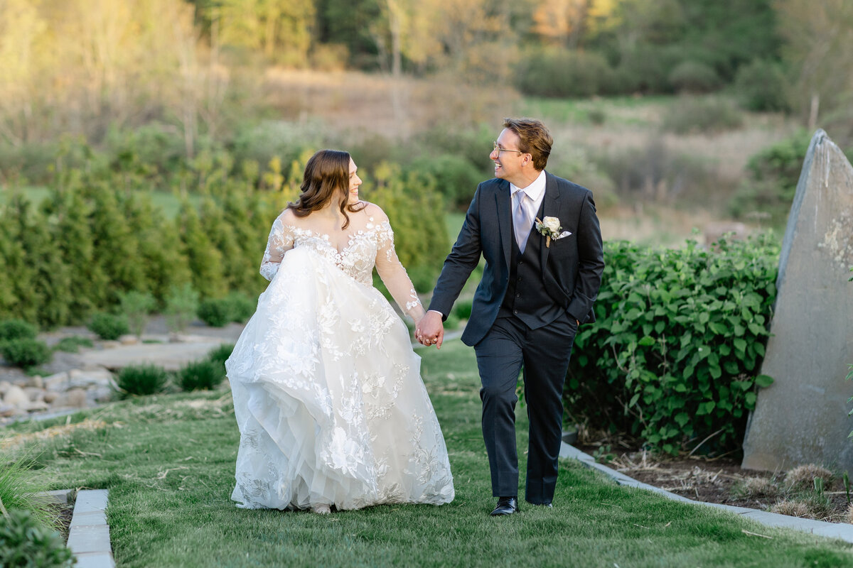 stone-meadow-gardens-wedding-emily-taylor-photography_104