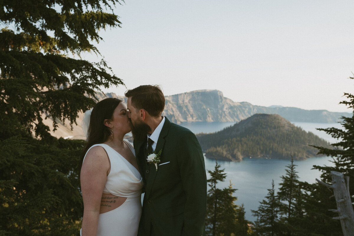 crater-lake-elopement-72