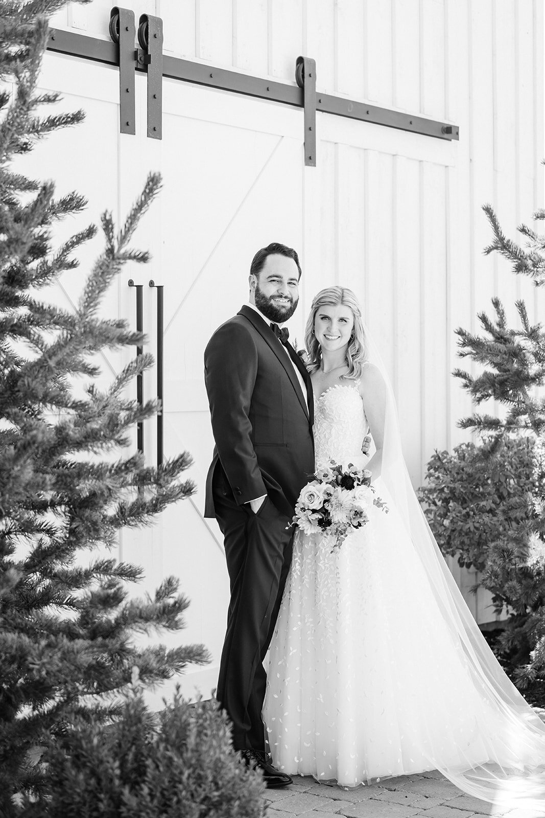 river-bottoms-ranch-september-fall-park-city-wedding-pepper-nix-2331-1358bw