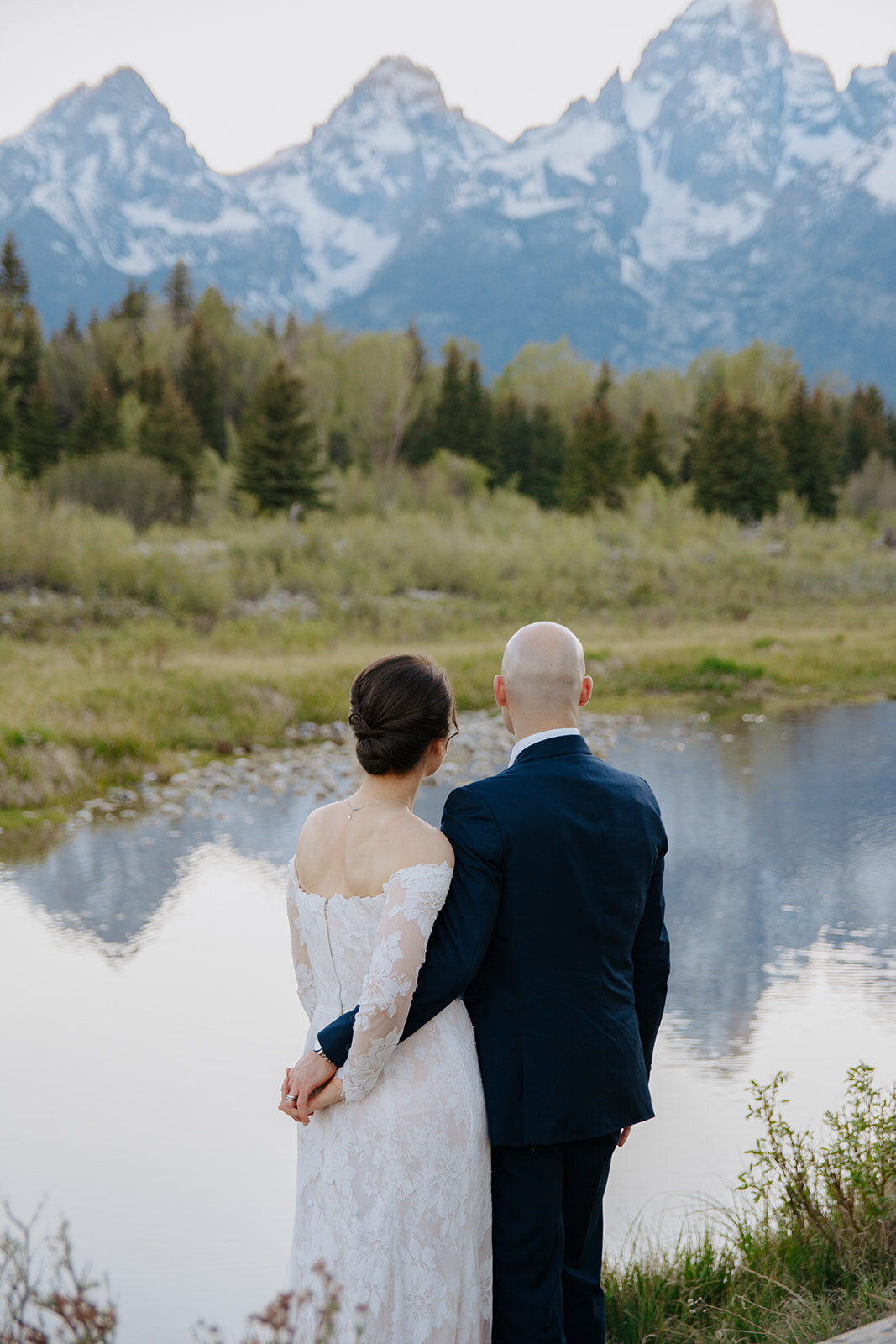 Olivia-and-Steven-luxury-elopement-foxtails-photography-11_websize