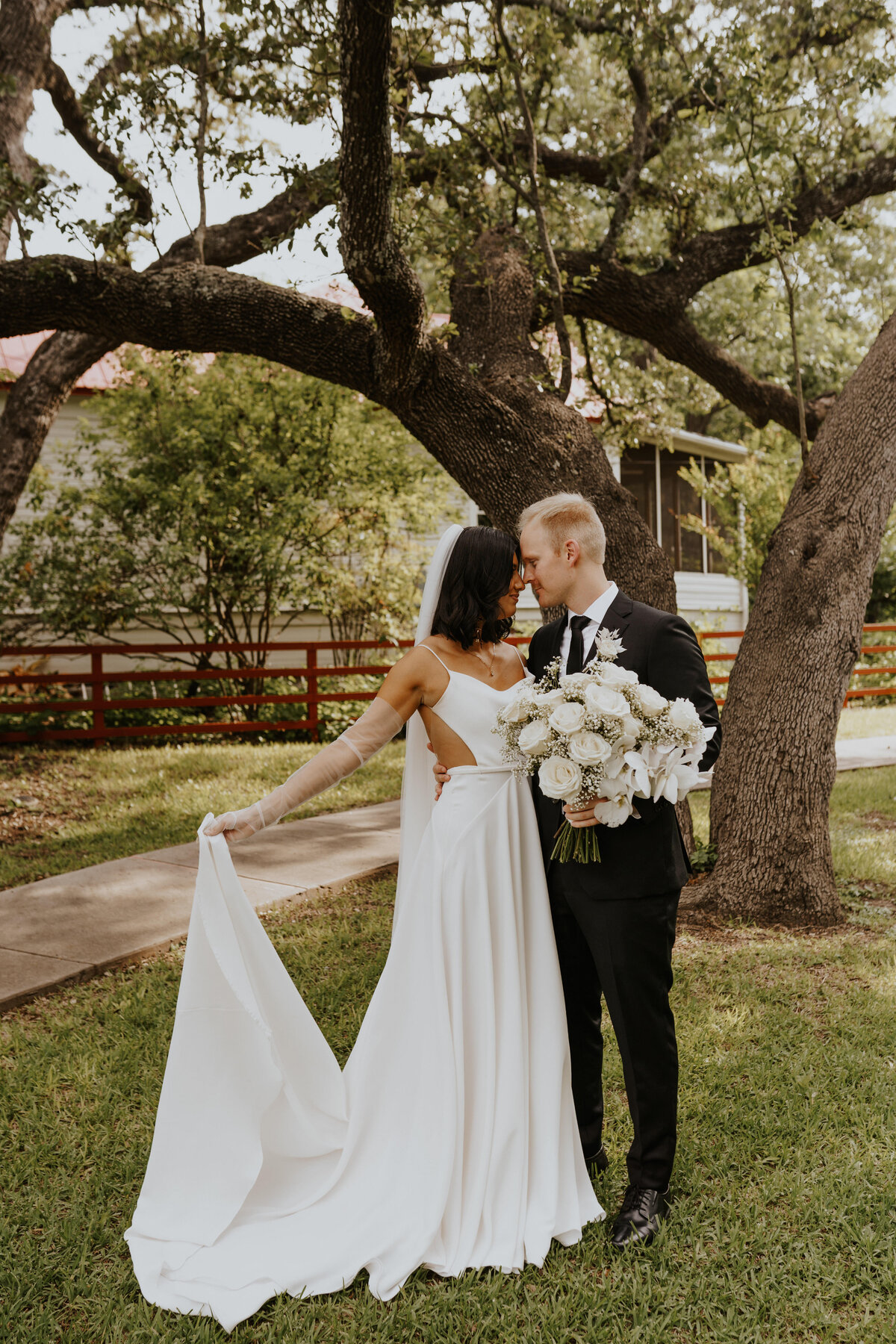 Petsch Wedding South Congress Hotel Austin, TX Photography by Raquel King Photo294