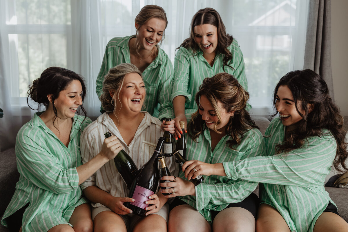 morgan-ryan-saltys-alki-wedding-50