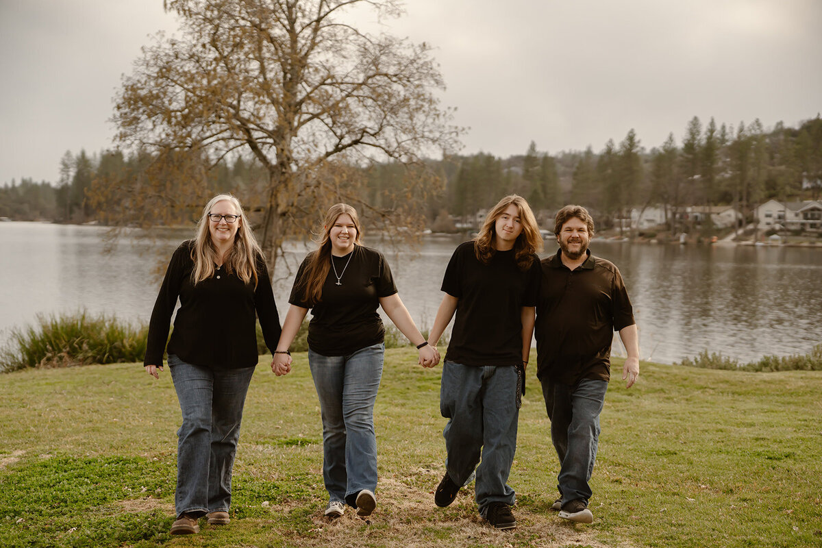 Lauralie Family-14