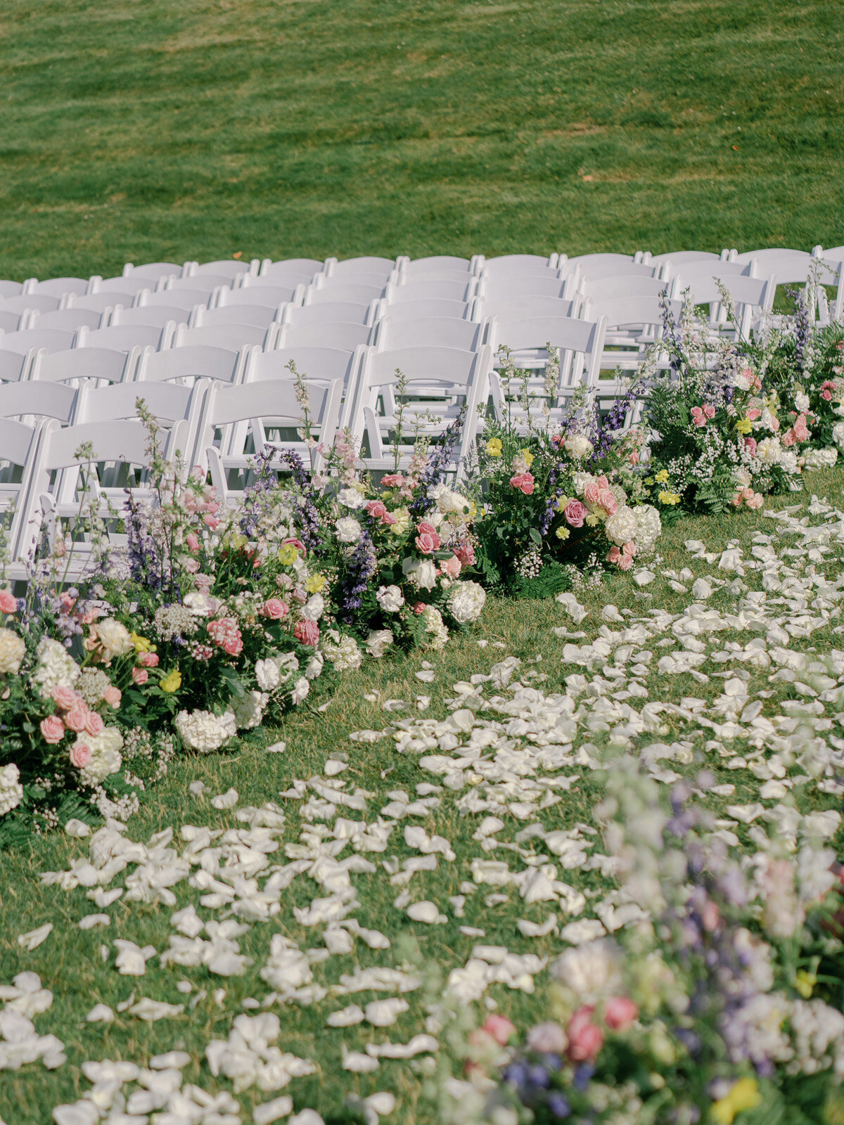 Kate-Murtaugh-Events-floral-wedding-ceremony-aisle