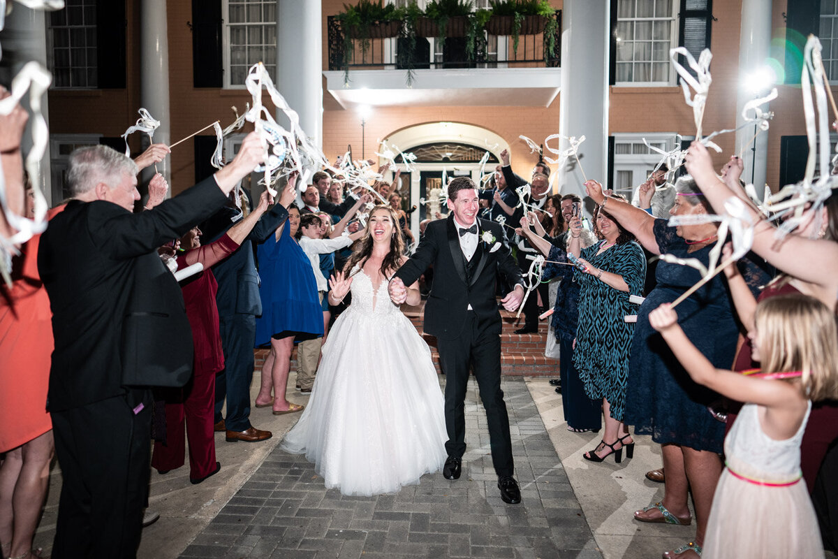 Streamer stick send-off at Southern Oaks