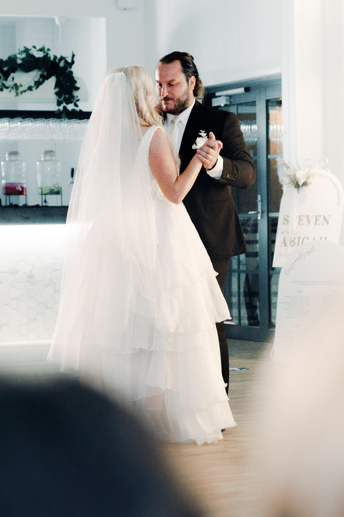Abigail_Steven_Wedding_Images_Roam Ahead Weddings - 887