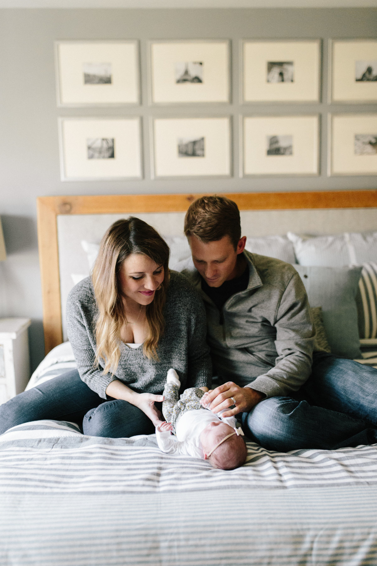 in_home_newborn_family_session_woodbury2