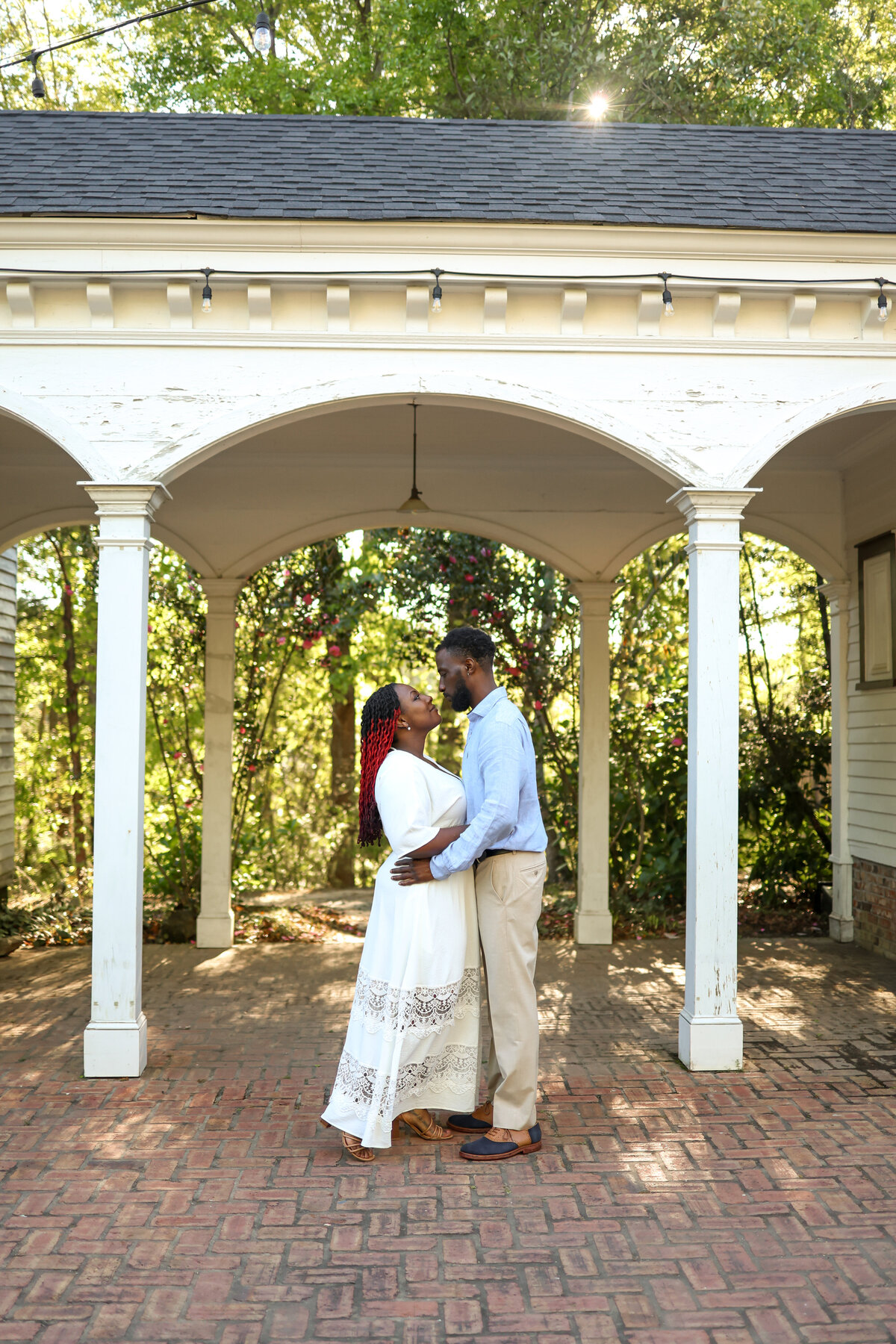 Columbus-Botanical-Garden-engagement-session-Amanda-Richardson-Photography